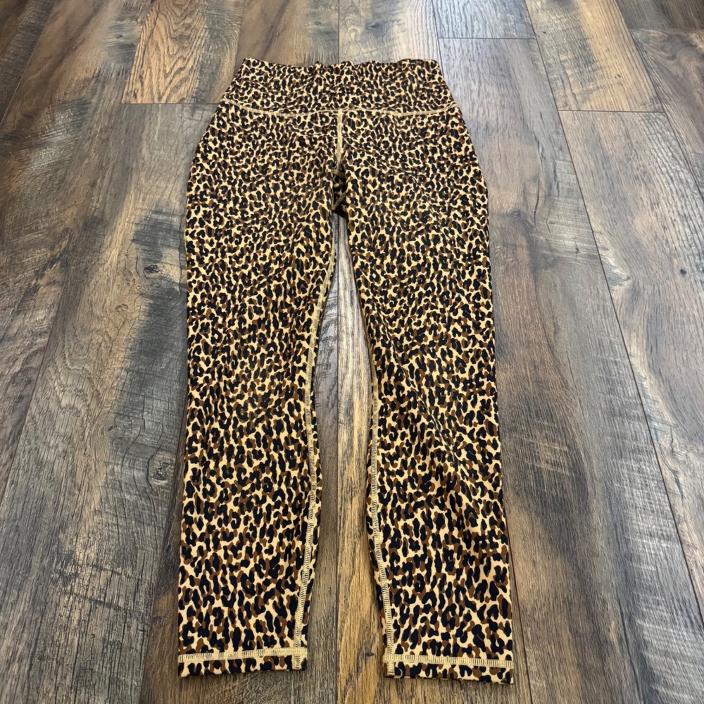 Fabletics PowerHold High Waisted Leopard Print Leggings Small Activewear Yoga